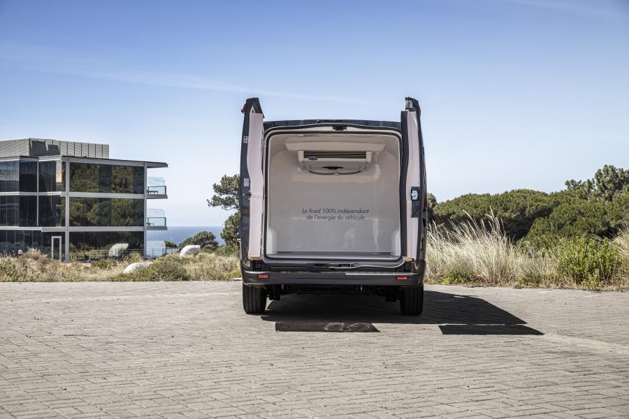 Багажник Renault Trafic Refrigerated Van (X82) 2019 года  (WW) (фото 2 из 3)